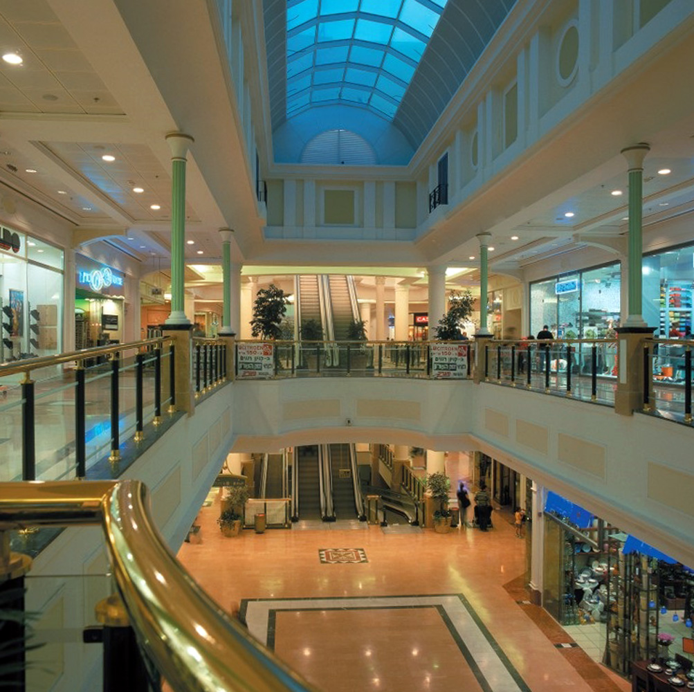 Raananim Mall - Interior